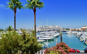 Marina Plaza